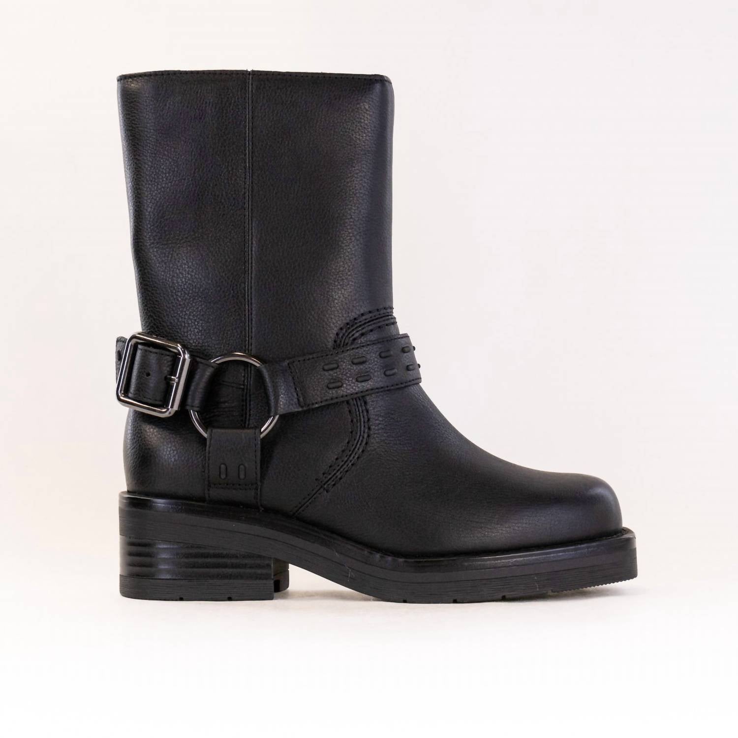 Clarks - Women's Rebelle Up Boot