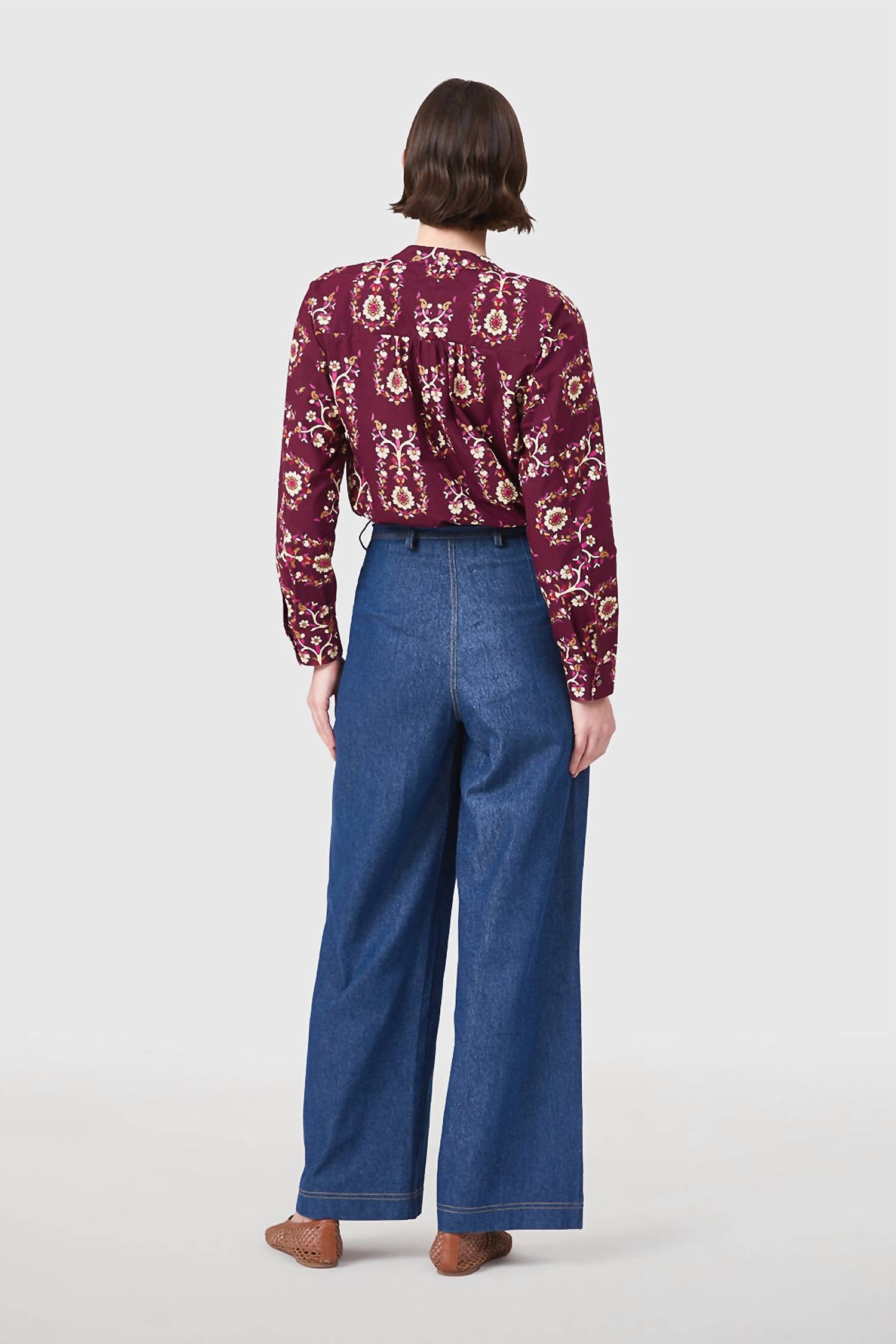 Livro - Bramble Motifs Bradley Shirt