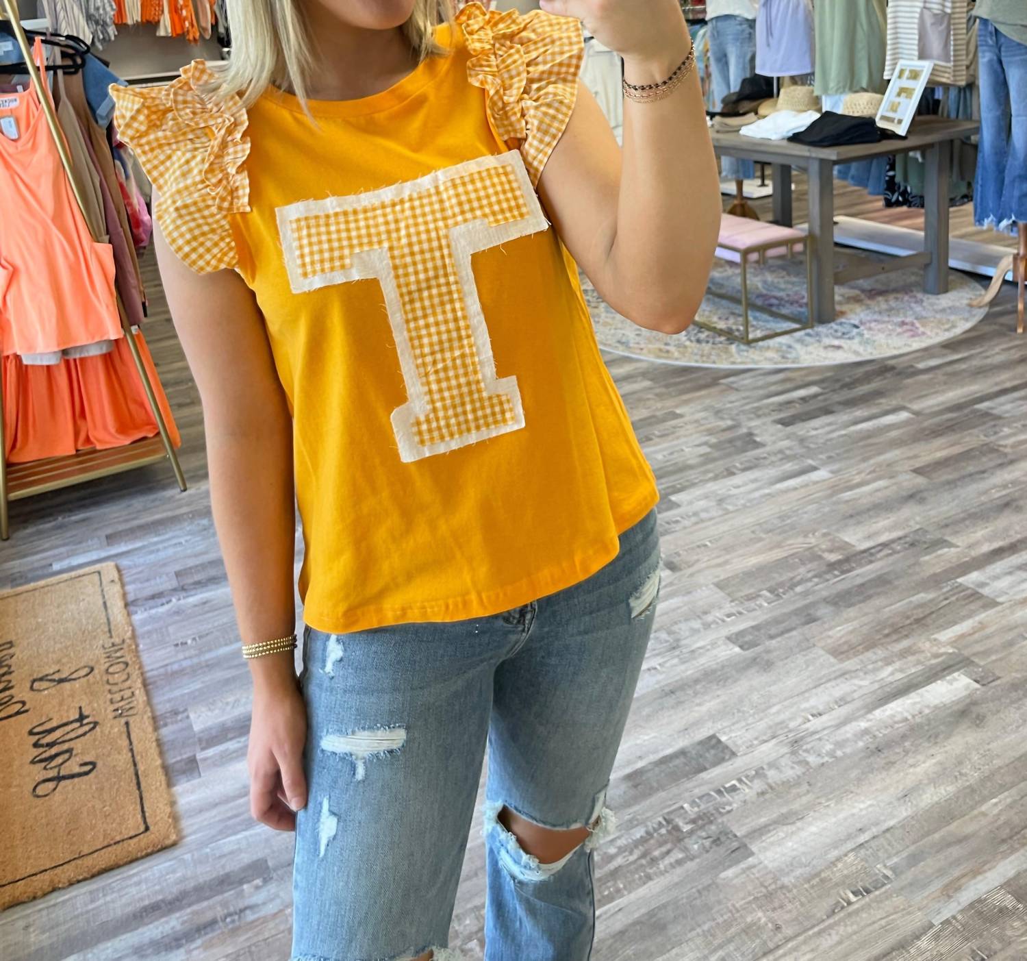 Anniewear - Patched Ruffle Sleeve Top
