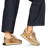 Victoria - Women's Leopard Running Shoe