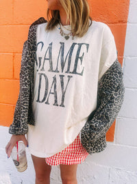 Etta & East - Game Day Graphic Tee