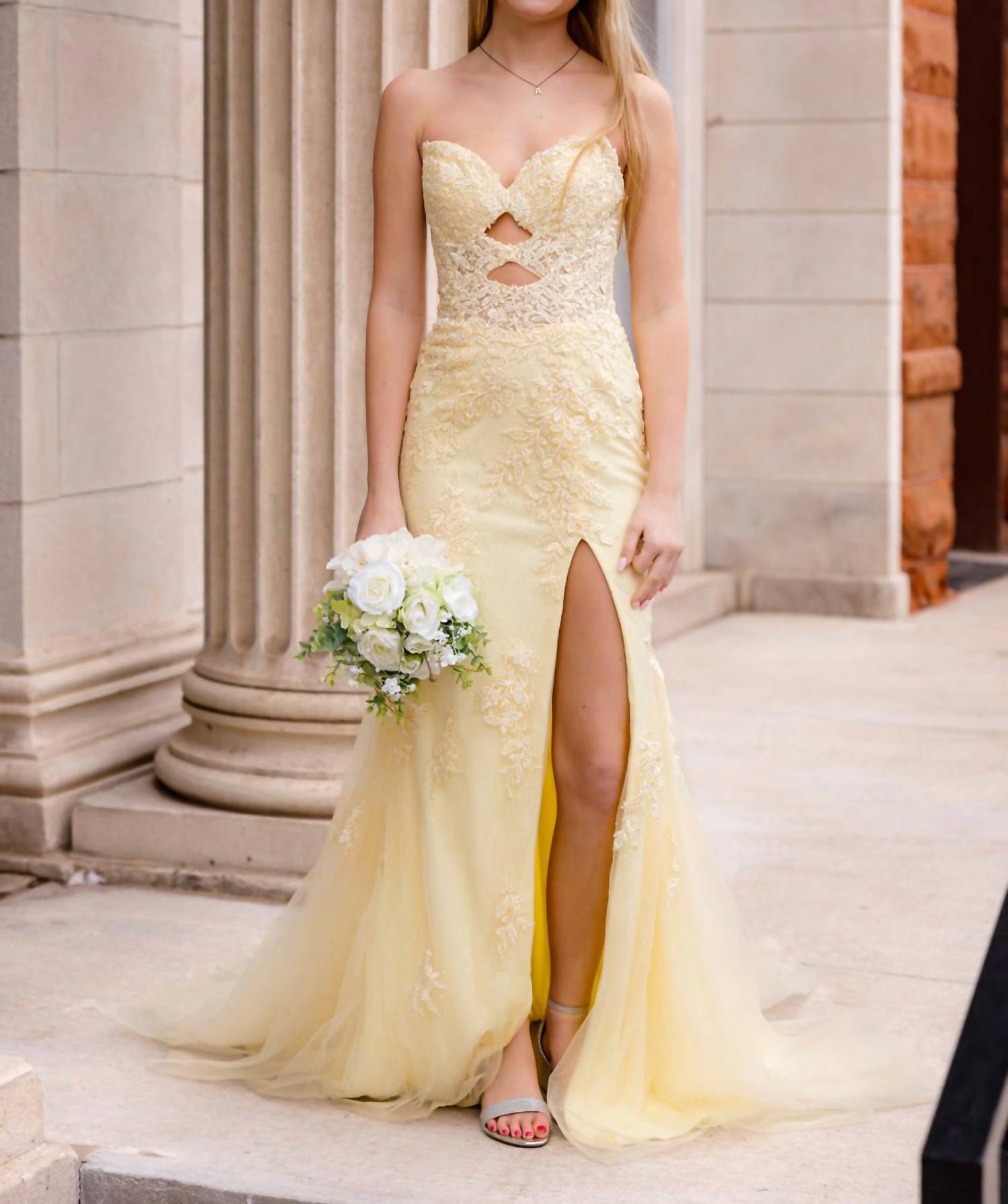 Amarra - Sweetheart Prom Dress With Lace Appliqué And Cutouts
