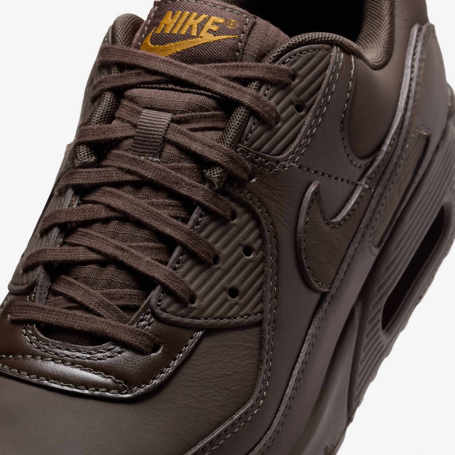 Nike - Men's Air Max 90 Ess+ Sneaker