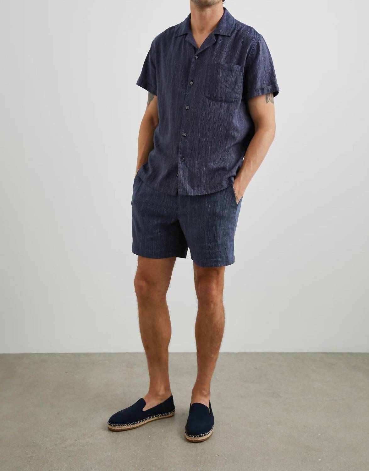 Rails - Sona Short