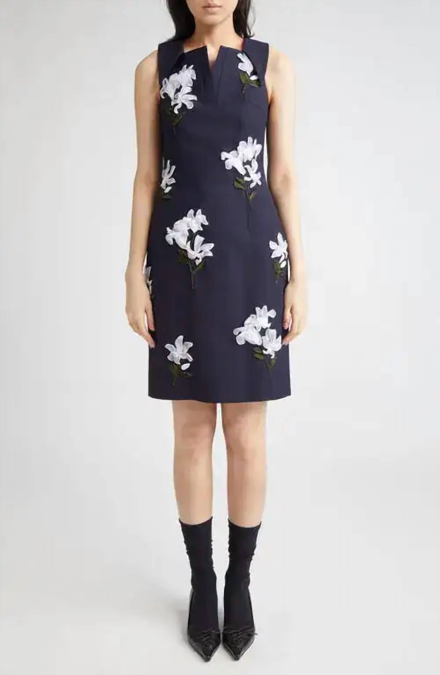Shushu/Tong - Sleeveless Floral Applique Mini Dress