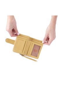 Hobo - Women's Fern Bifold Wallet