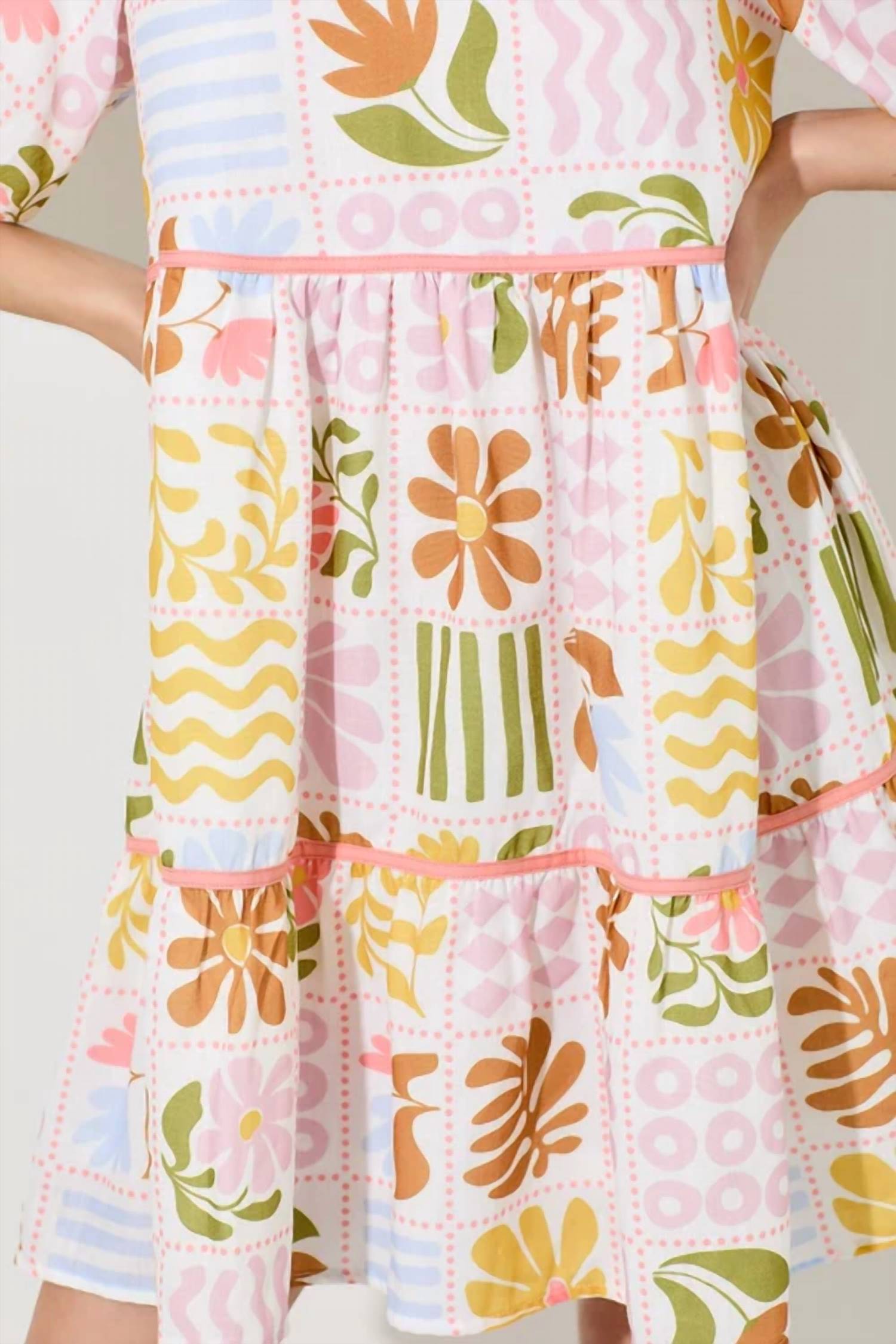 Baevely By Wellmade - Sylvie Abstract Dress