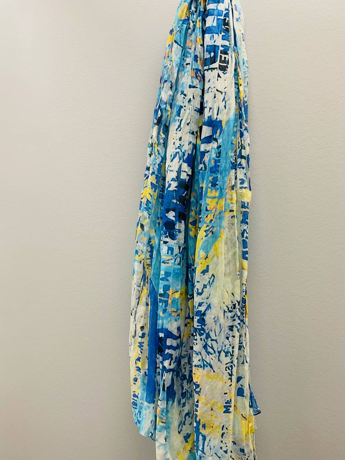 Modal Scarf
