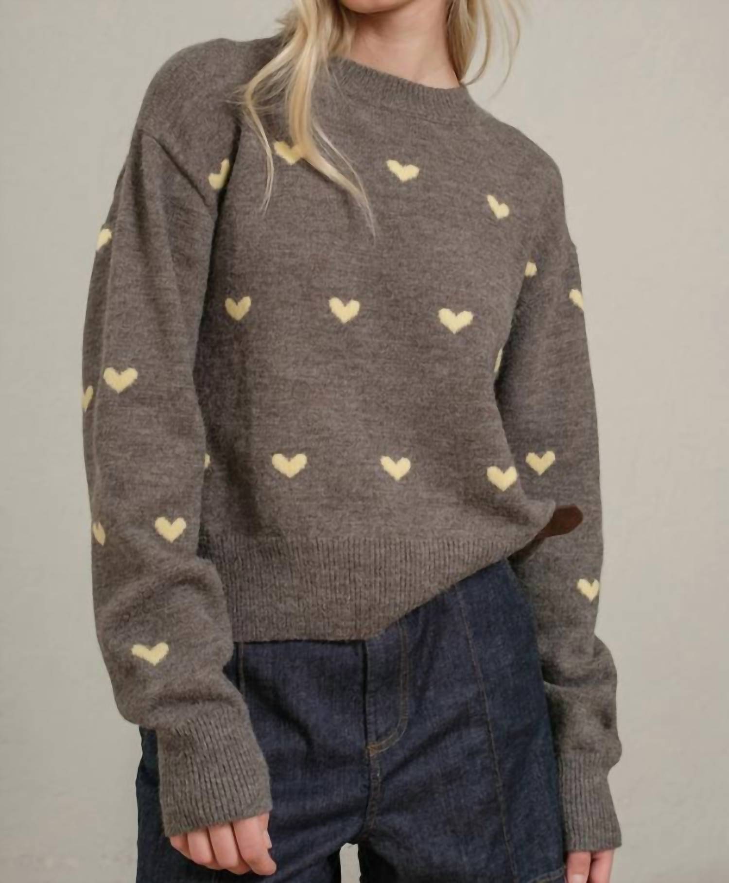 Mint Exclusives - Heart Point Knit Sweater