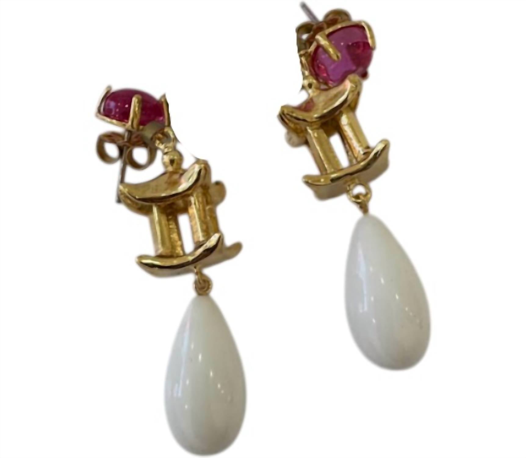 Hazel Smyth - Women's Pagoda Teardrop Earrings