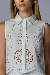Hevron Katja Top in eyelet white - women's shirt