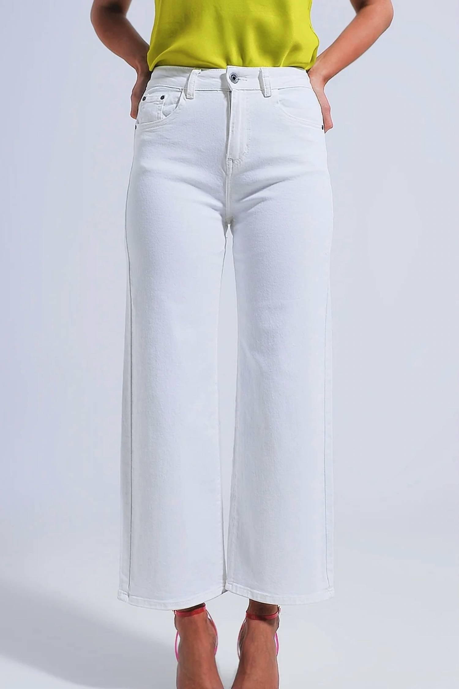 Q2 - Wide Leg Jeans