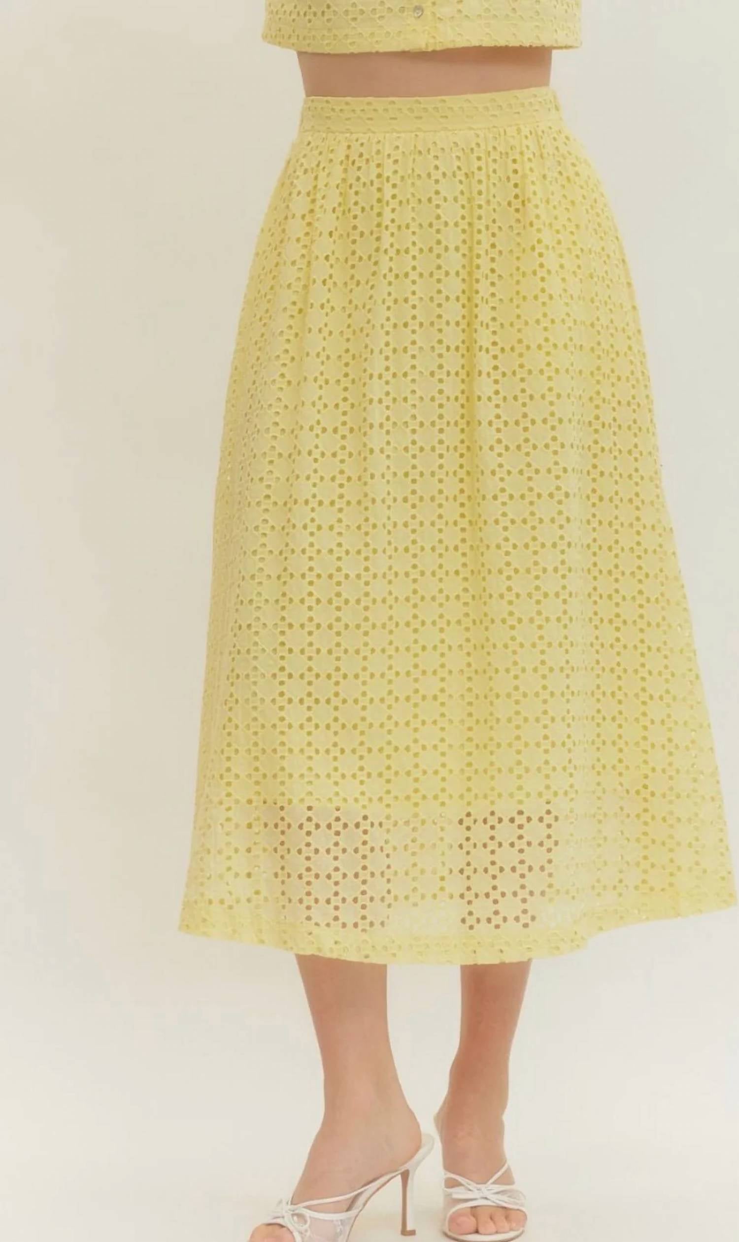 Entro - Eyelet Skirt Set
