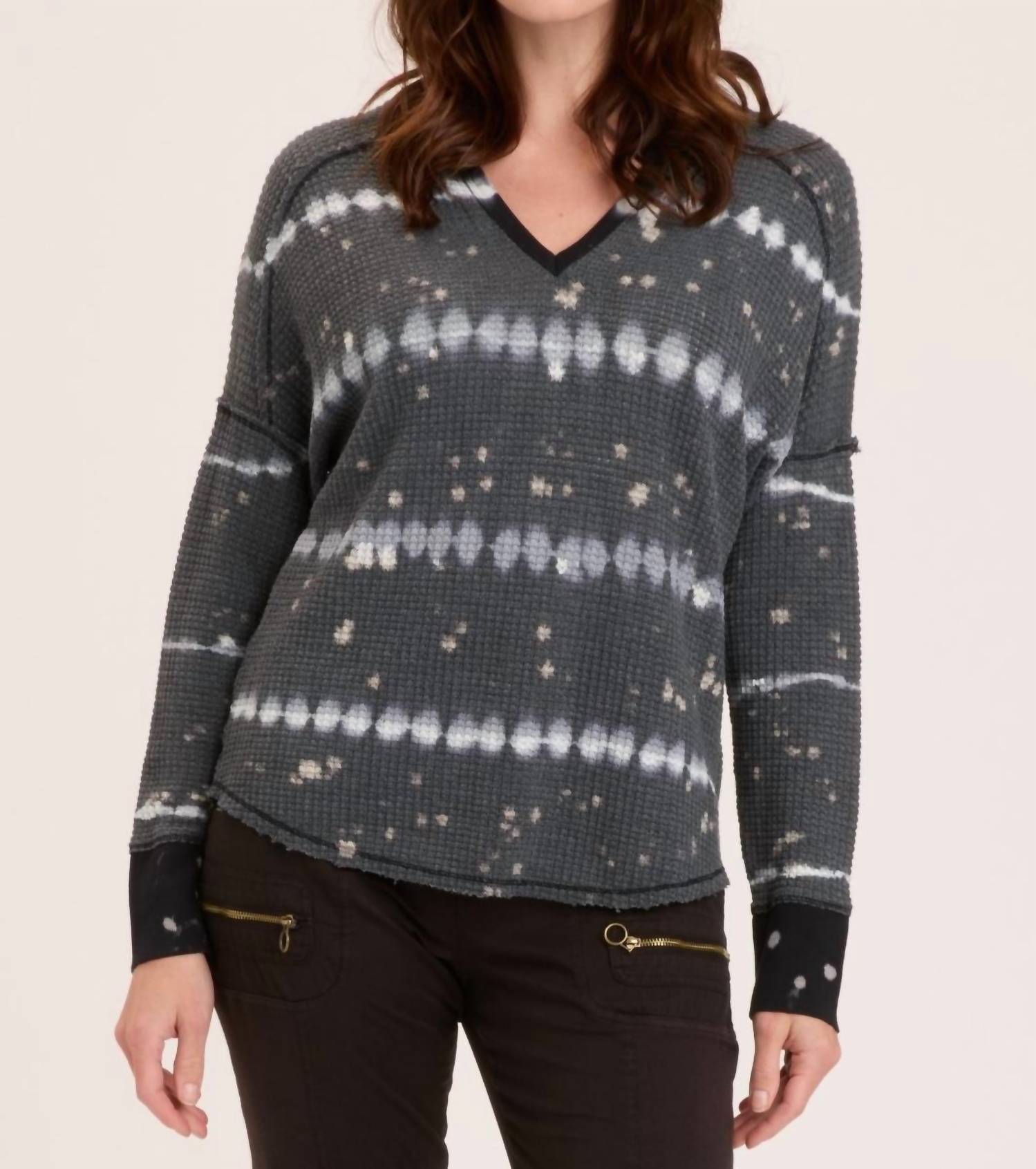 BULLOCK V NECK WAFFLE KNIT PULLOVER