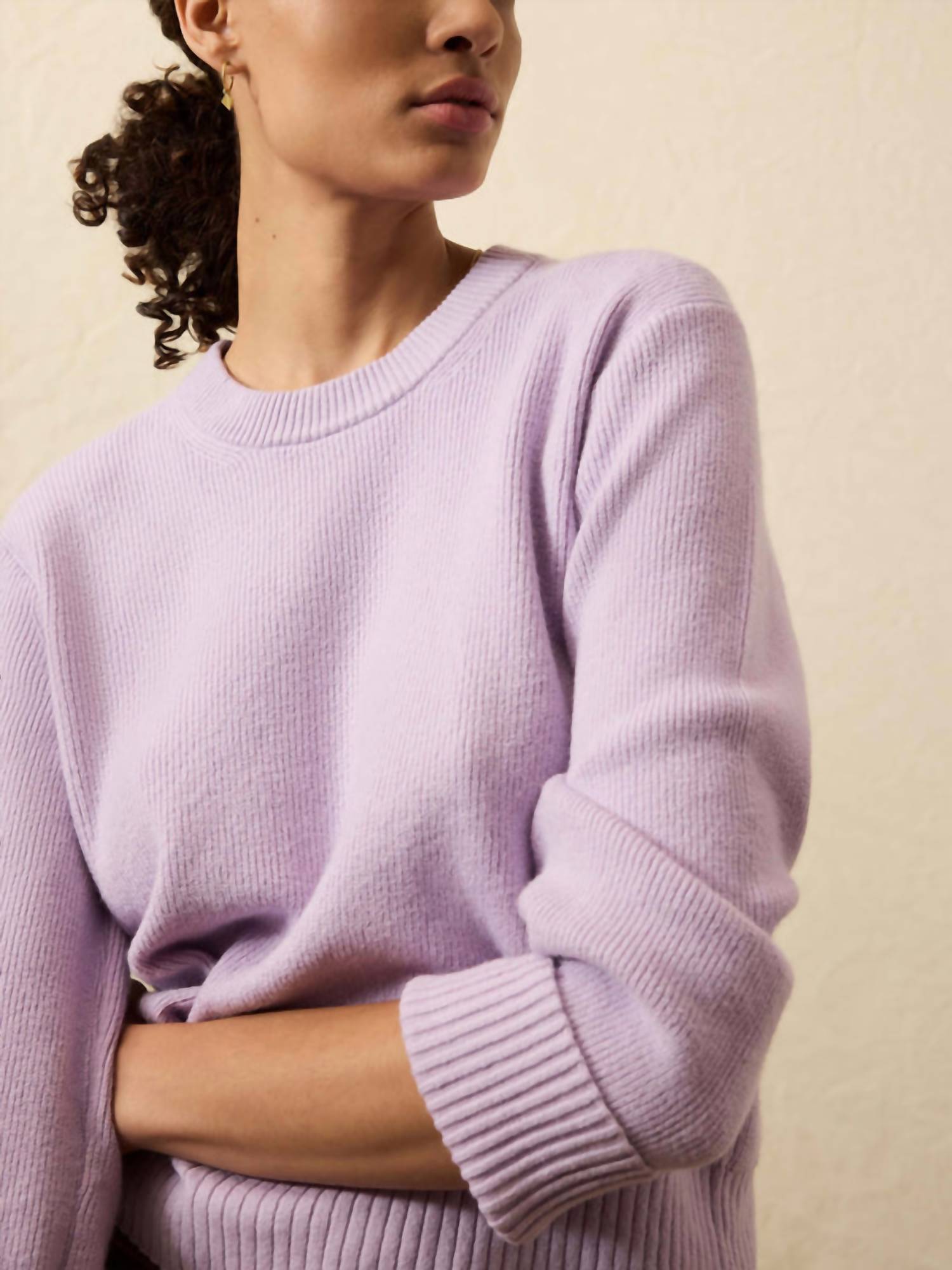 Faherty Women’s Jackson Crewneck Sweater in ice lilac heather - women's sweater - alternate view