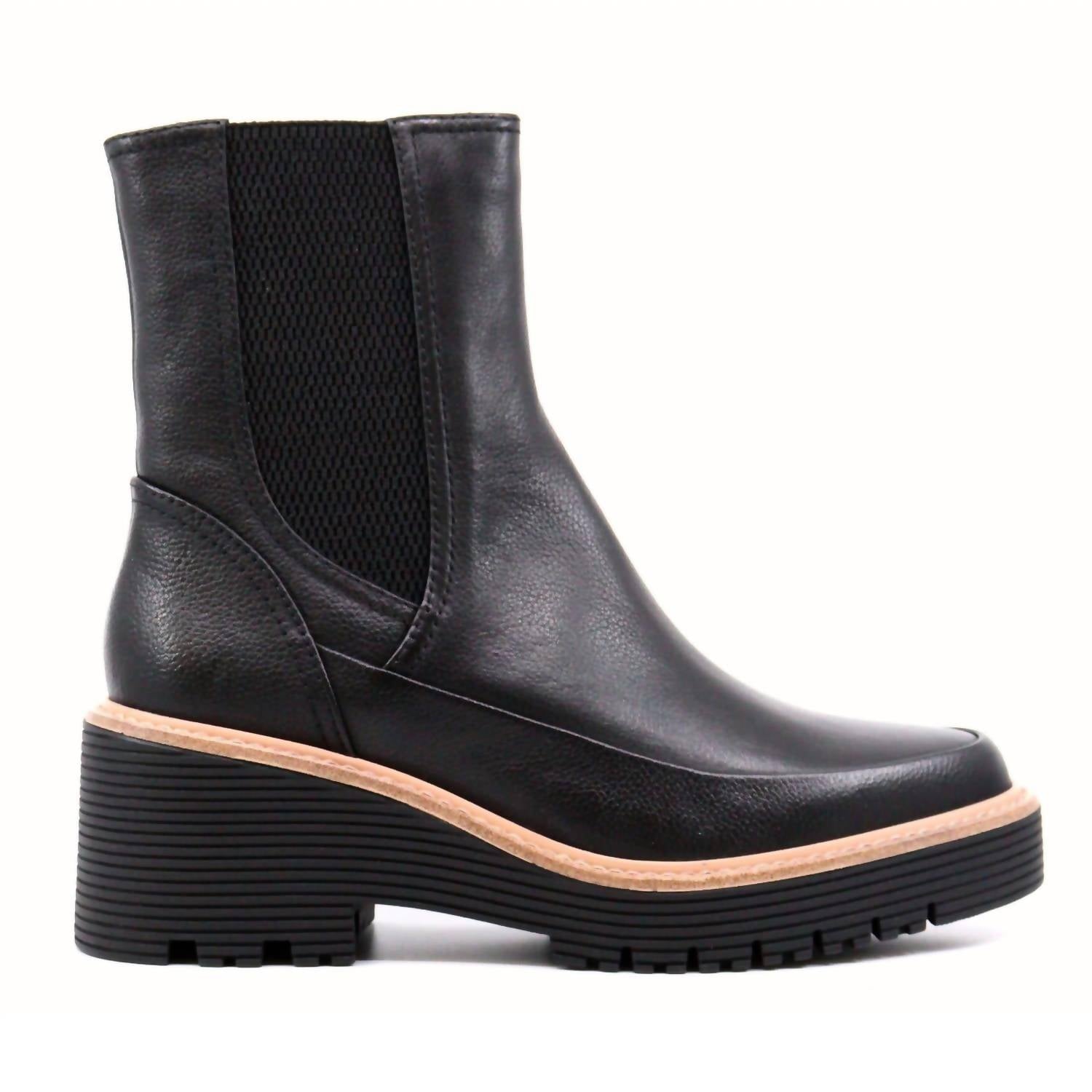 Regarde Le Ciel Women's Marta Block Heel Boots in toumble black - women's shoe