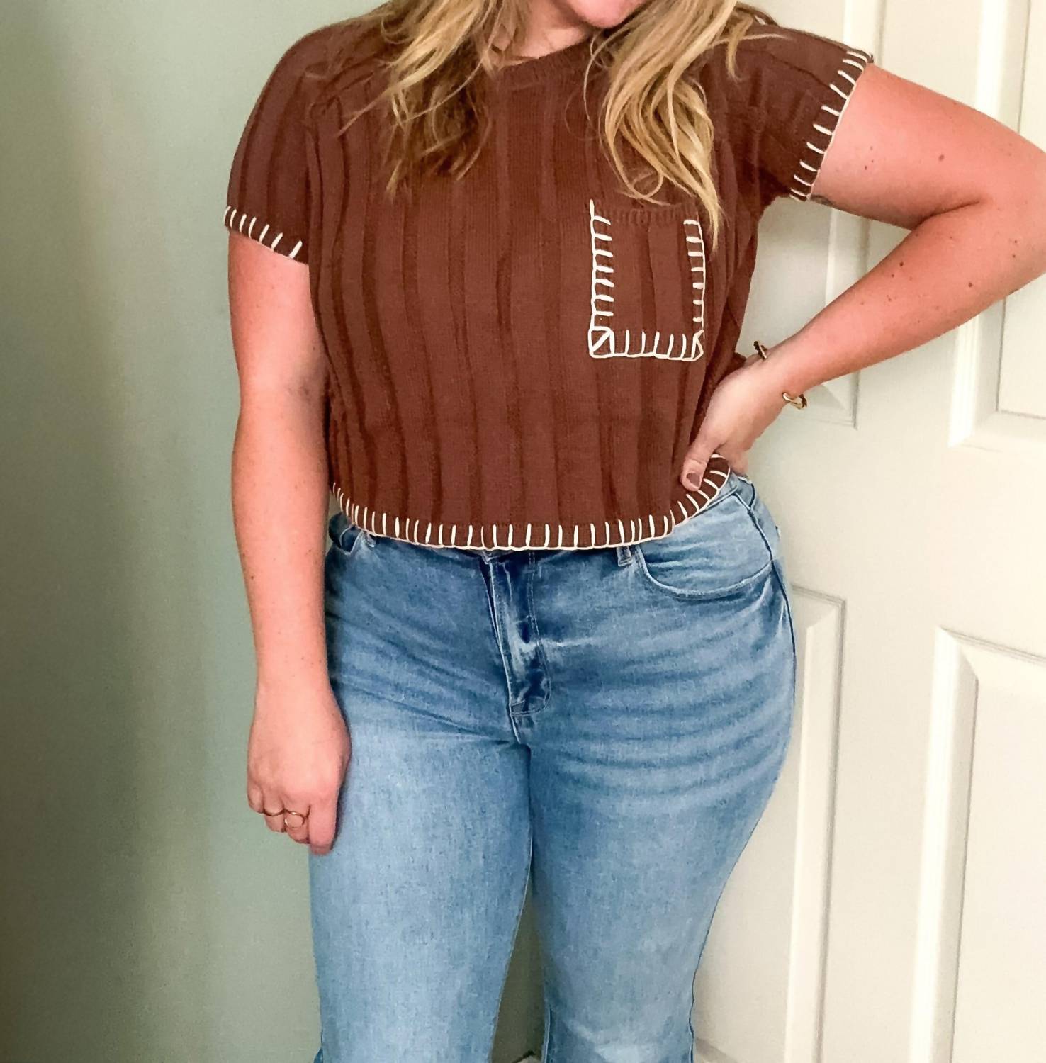 Le Lis - Hadley Contrast Stitch Sweater Top