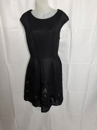 Samuel Dong - Women's Ribbon Floral Sandwith Dress