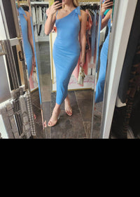 Hilary Macmillan - The Hilary Dress