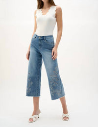 Joseph Ribkoff - Sleeveless V-neck Pullover Top
