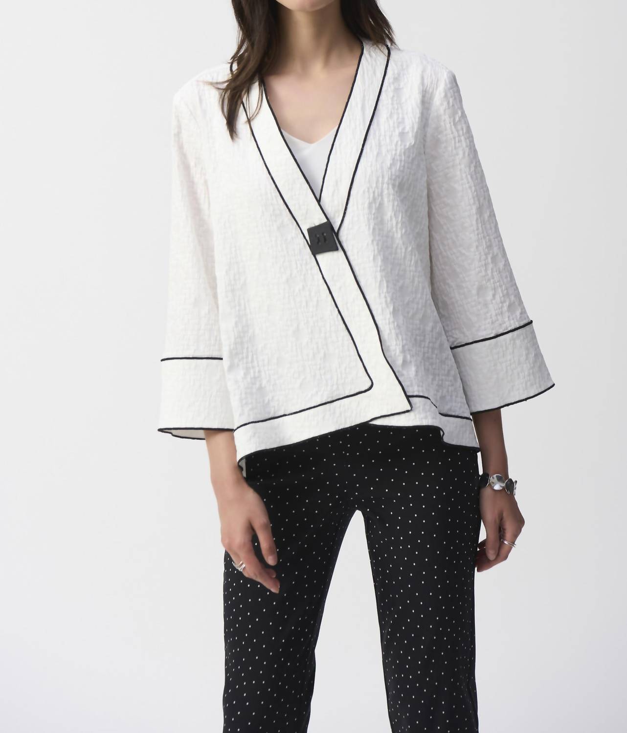 Joseph Ribkoff - V-neck Button Jacket