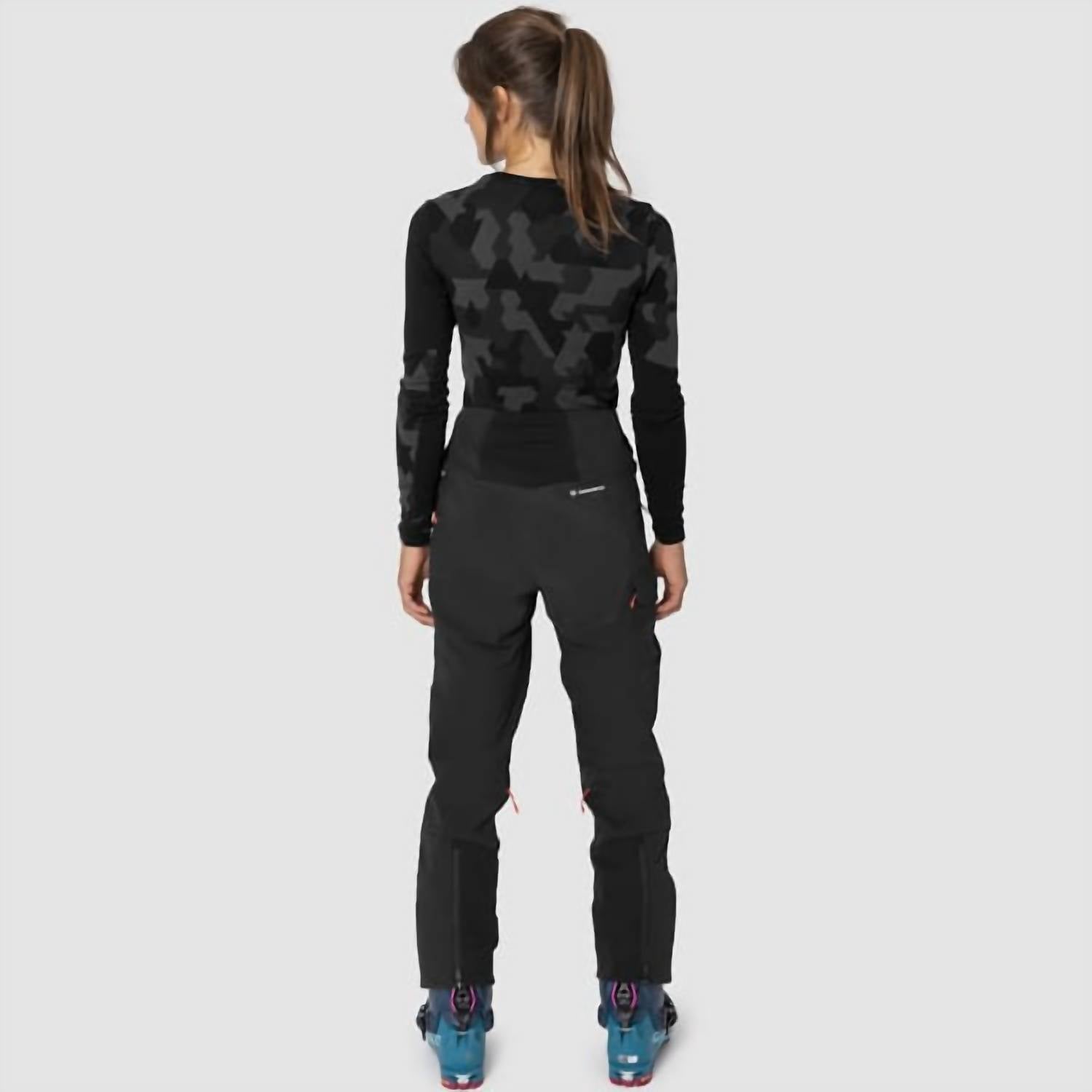 SALEWA Sella Durastretch Hybrid Pant in blackout - women's pants - detail view