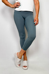 Spanx - Booty Boost Legging