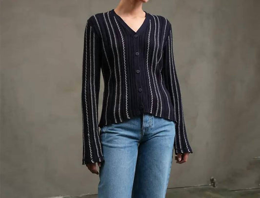 Raisonnel - Slim Wavy Stitch Button Cardigan