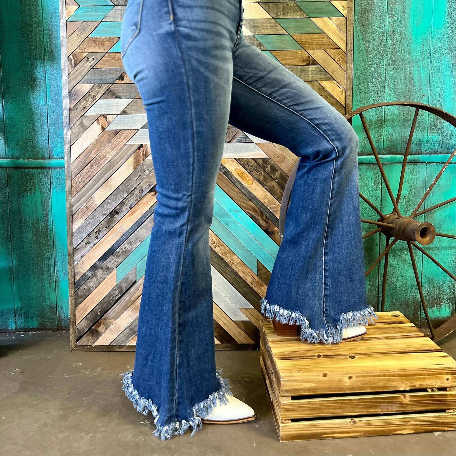 Insane Gene - Flare In Her Eyes Jeans
