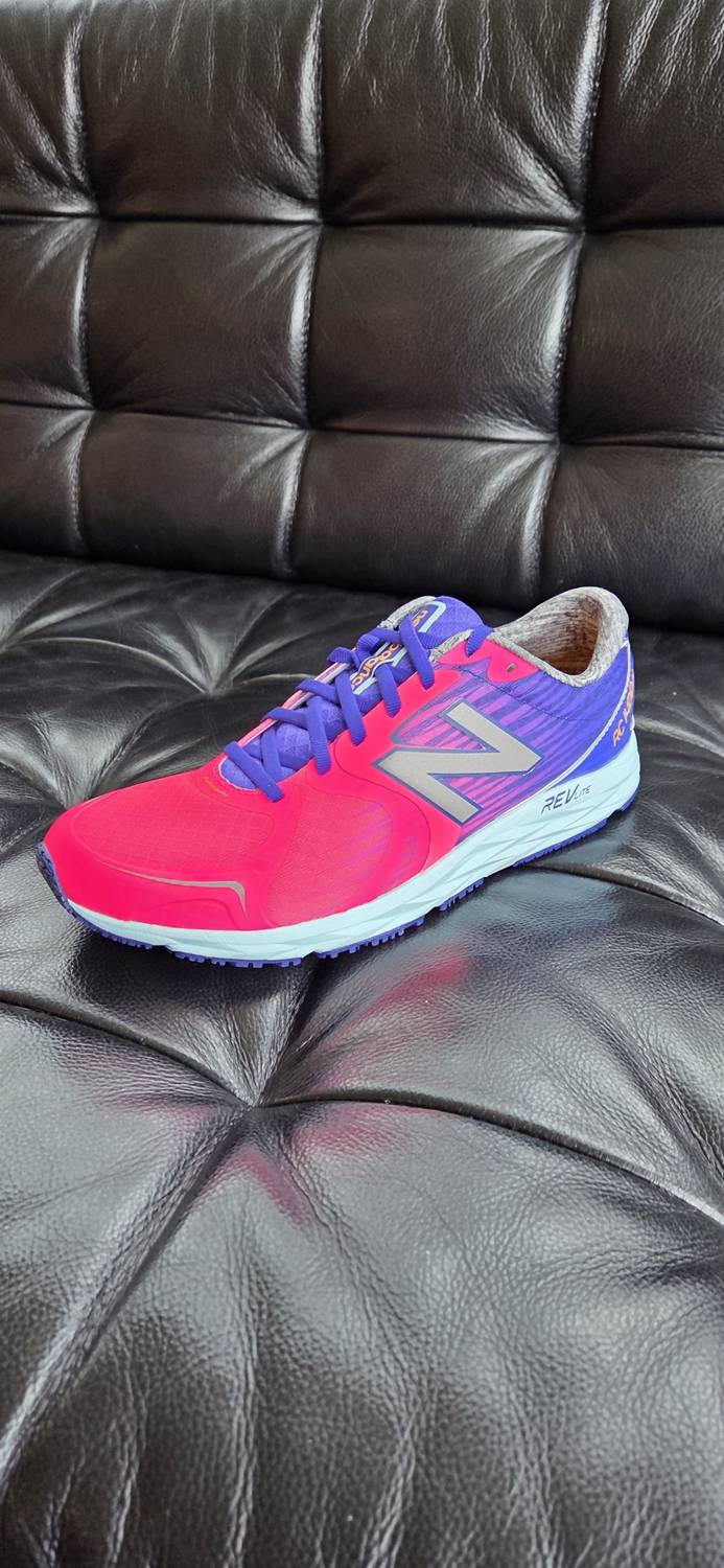 New Balance - Women's 1400 v4 Racing Flat Shoes