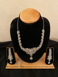 Donna Vinci - Women's J177 Necklace And Earrings Jewelry Set