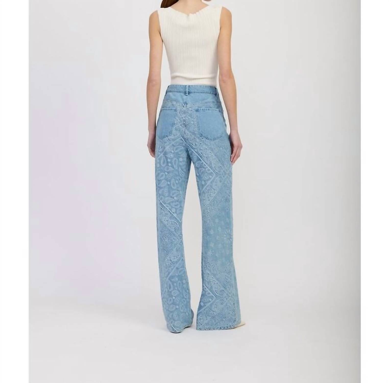 En Saison Tarak Straight Leg Jeans in blue - women's jeans - detail view