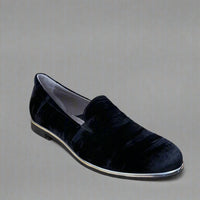 Bella Comforto Women's Jo Loafer in black - women's flats - detail view