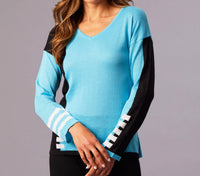 French Kyss - Piano V-Neck Top