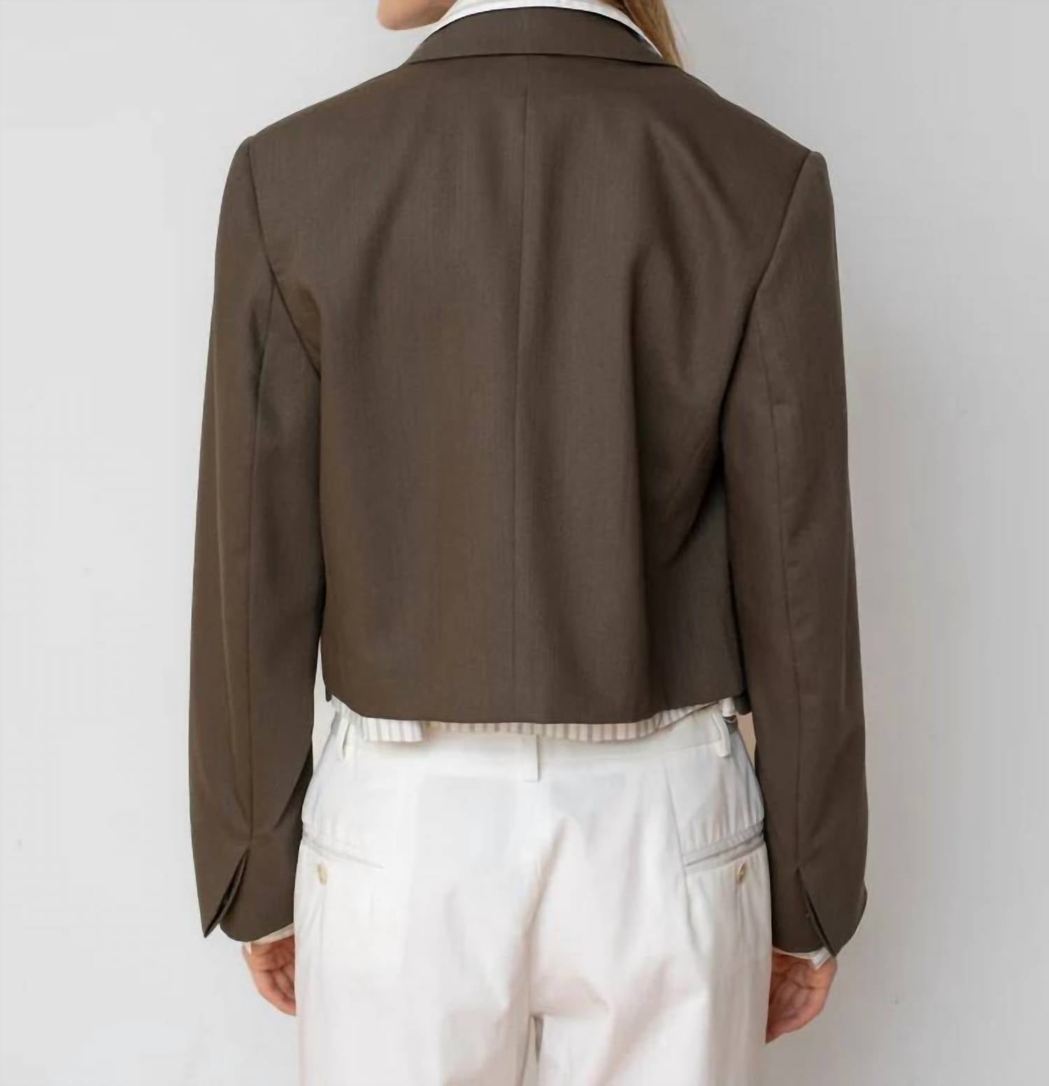 We-Ar4 - Bar Blazer