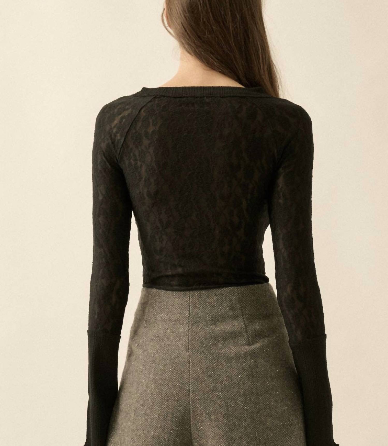 Promesa - Floral Lace Raglan-Sleeve Henly top