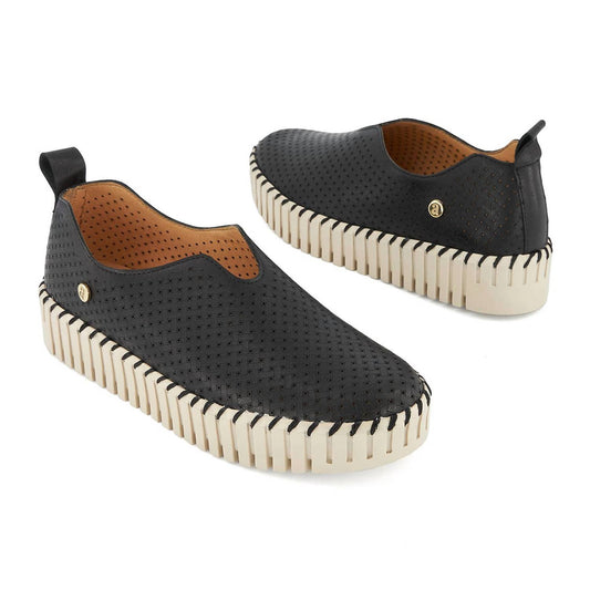 Andrea - Women's Slip On Moccasins
