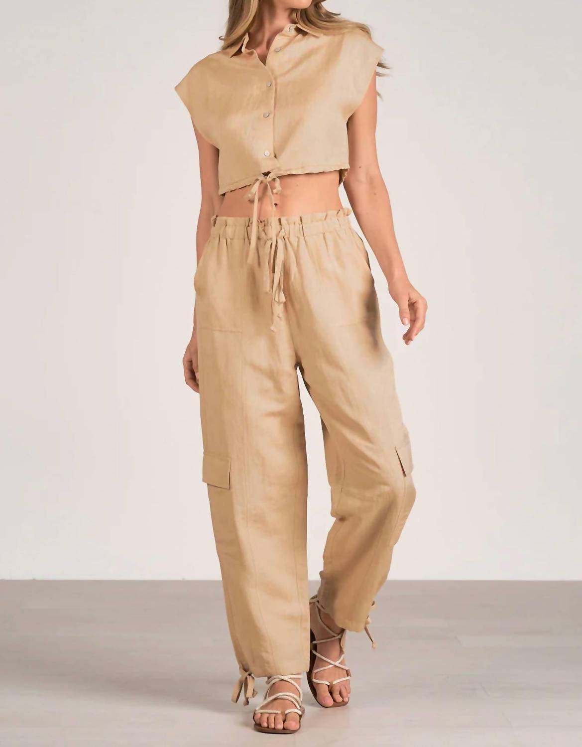 Elan - Crop Linen-blend Button Up Top