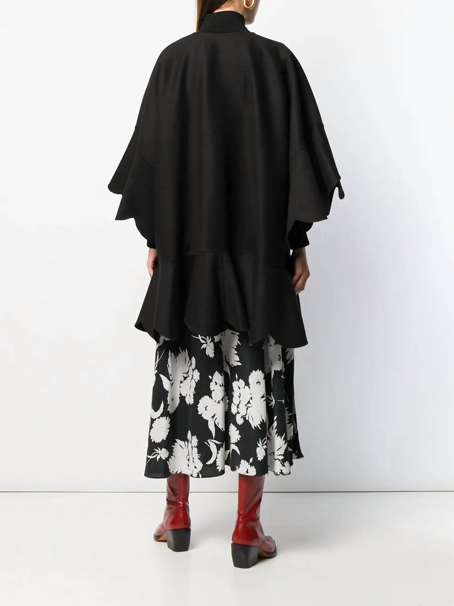 Valentino - Scalloped Edge Cape