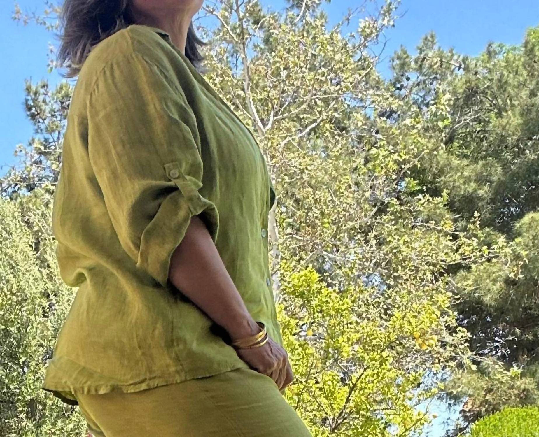 Made In Italy - Classic Button Linen Top