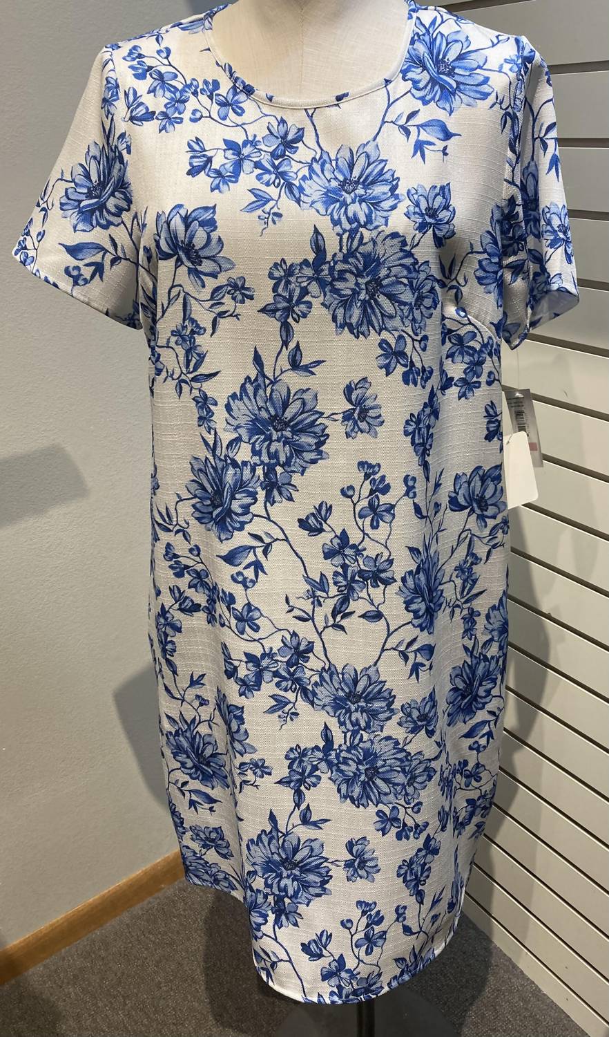 R&M Richards - Short sleeve floral dress