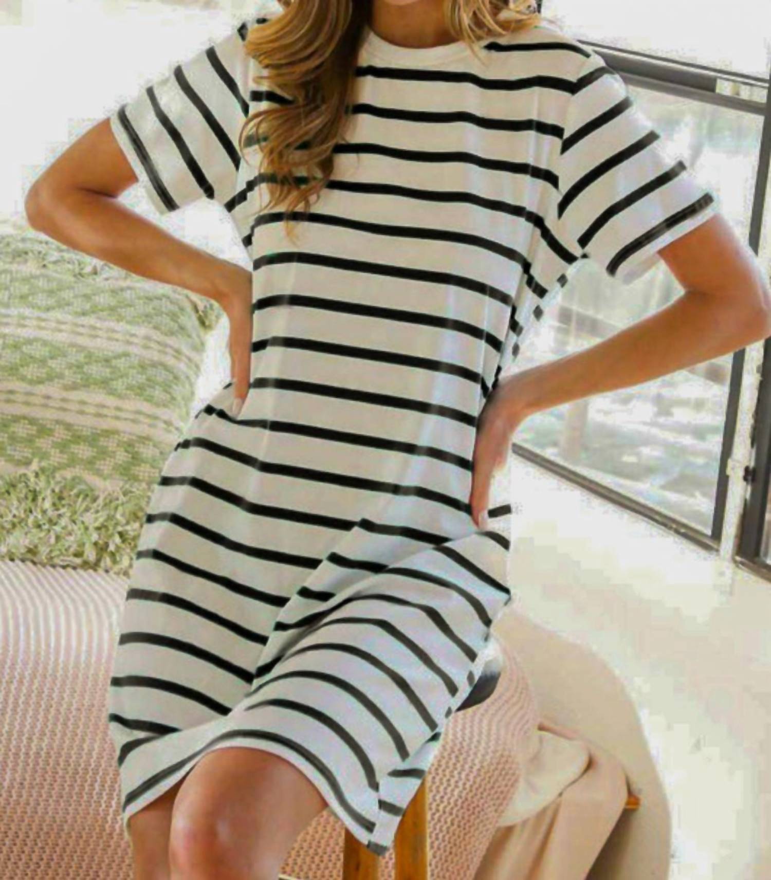 Vine & Love - Peri Stripe Knit Midi T-shirt Dress