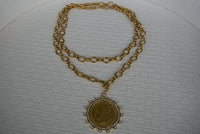 Harper Lace - Women's Elizabeth Medallion Pendant Necklace