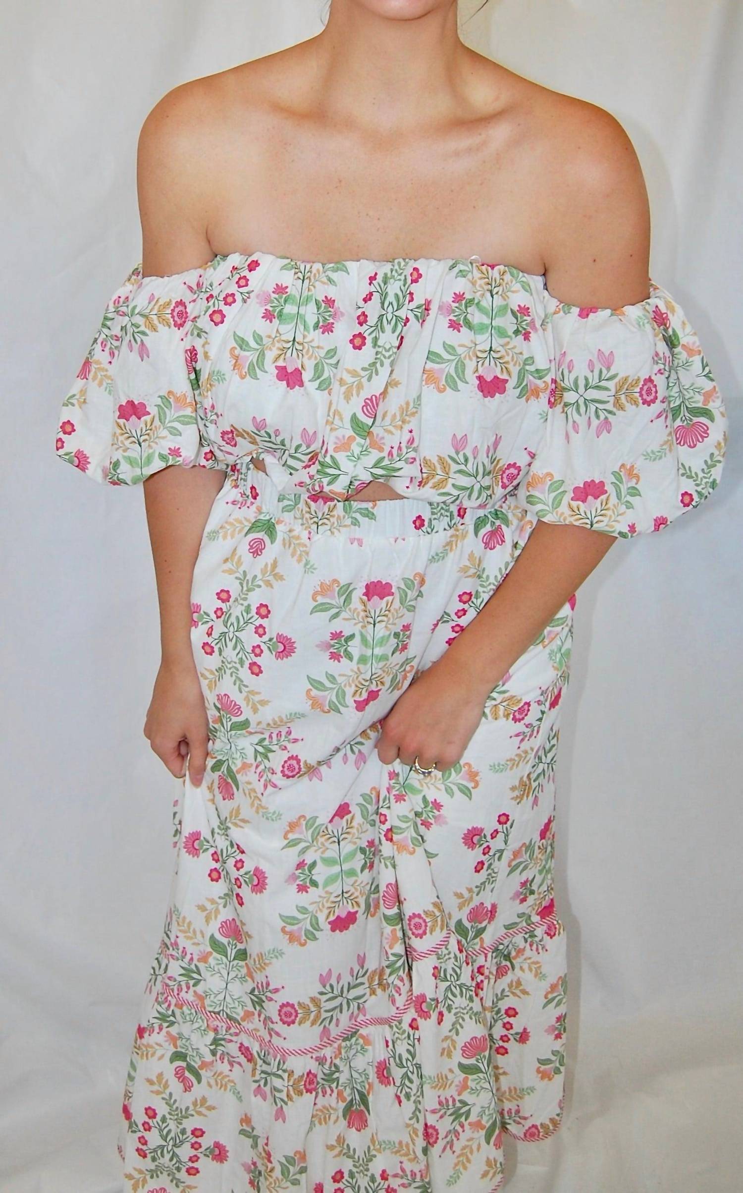 Peach Love - Alexandra Matching Off-the-shoulder Top And Skirt Set