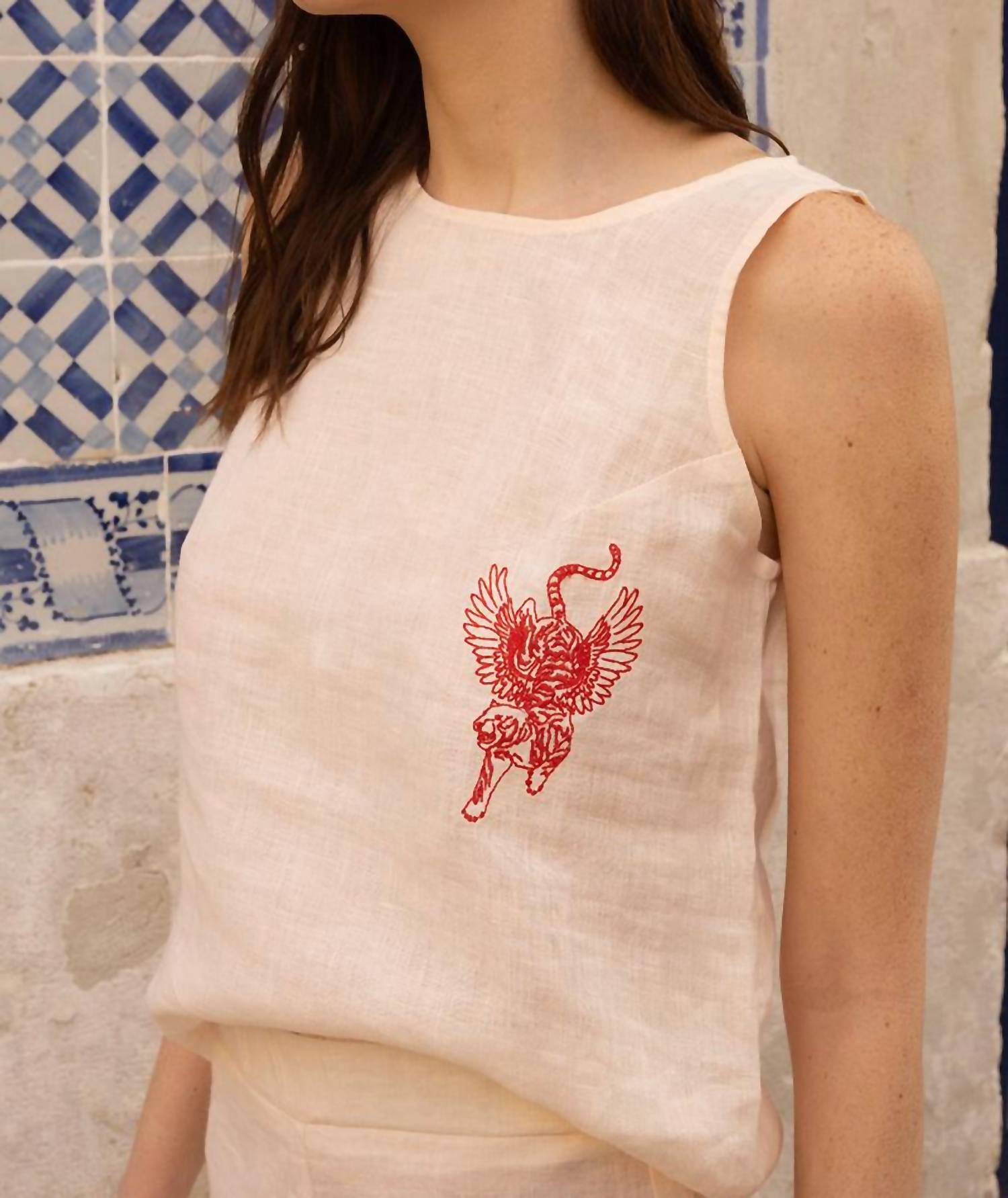 Las Sureñas - Linen Tank Top