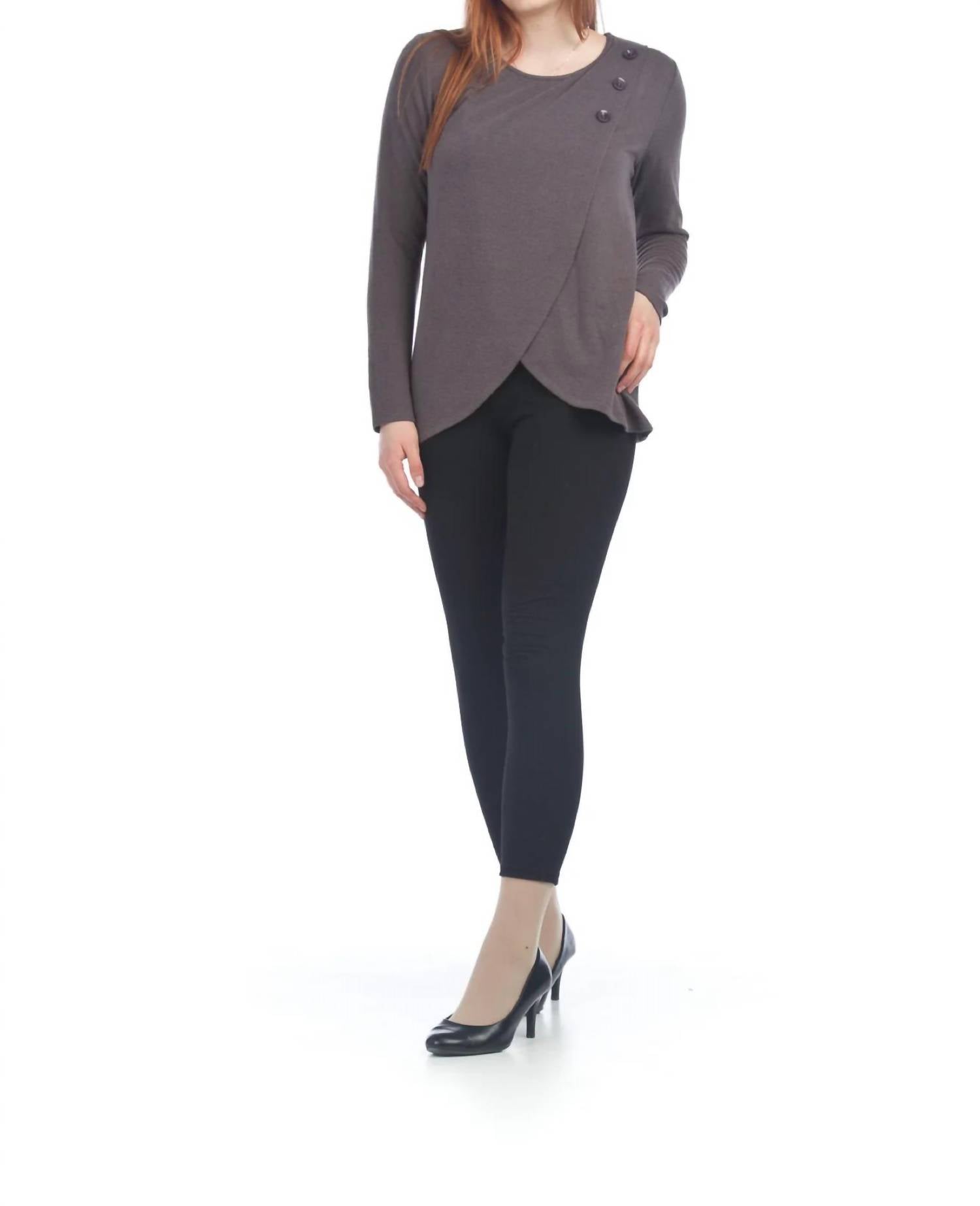 Papillon - Crossover 3 Button Top