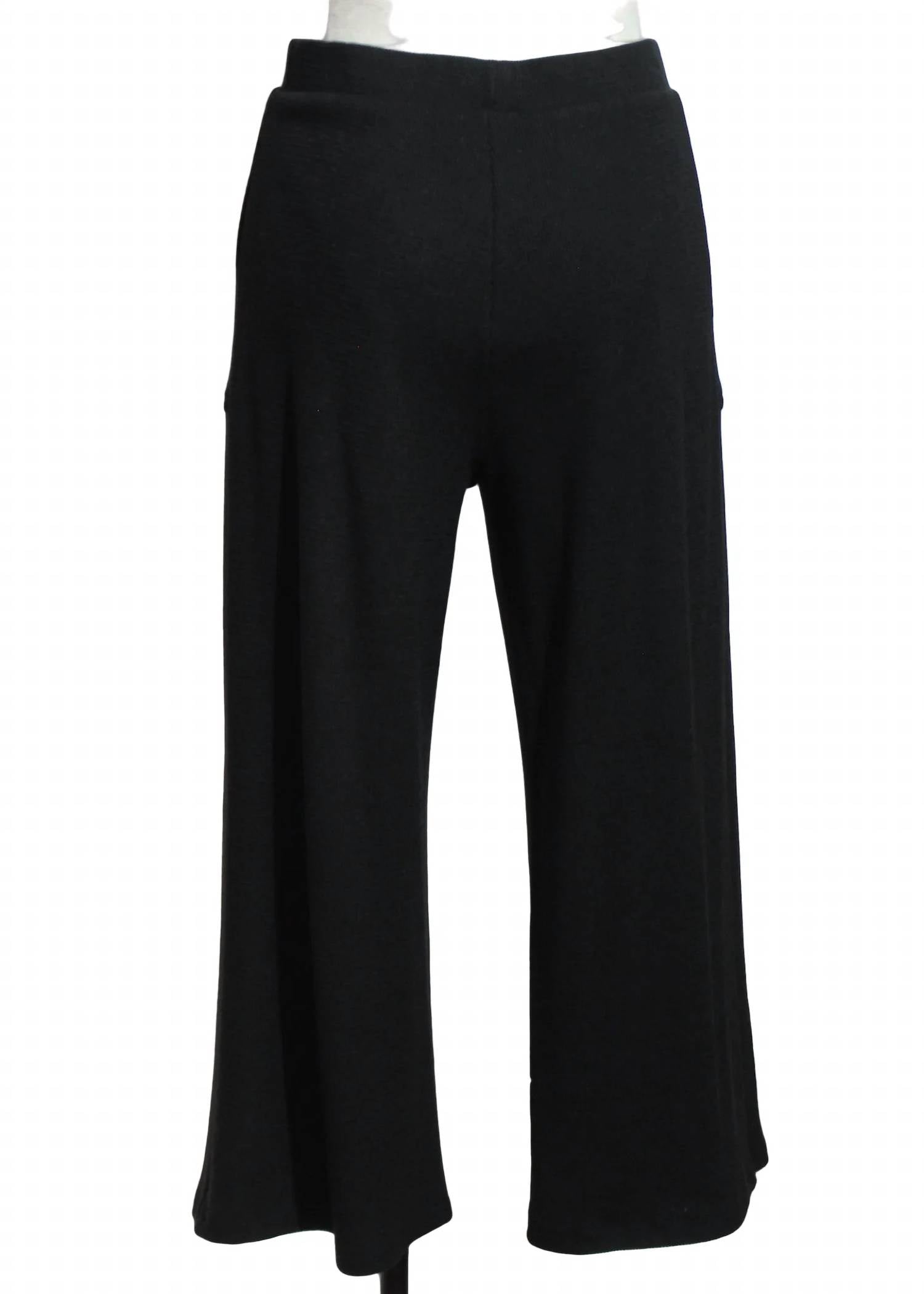 Compli K - Women's Cropped Knit Pull On Pants