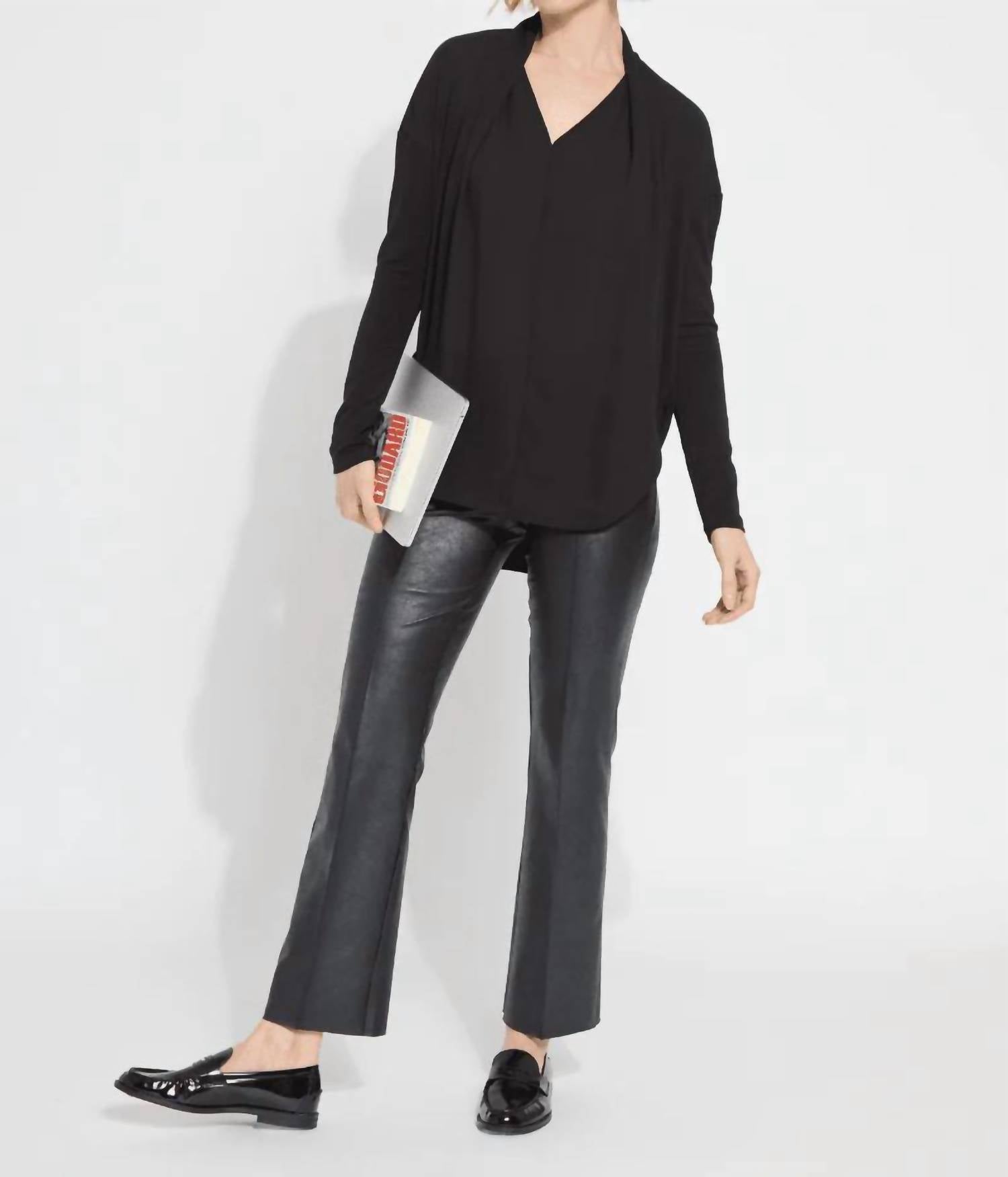 Lysse - Naomi folded neck mix media top