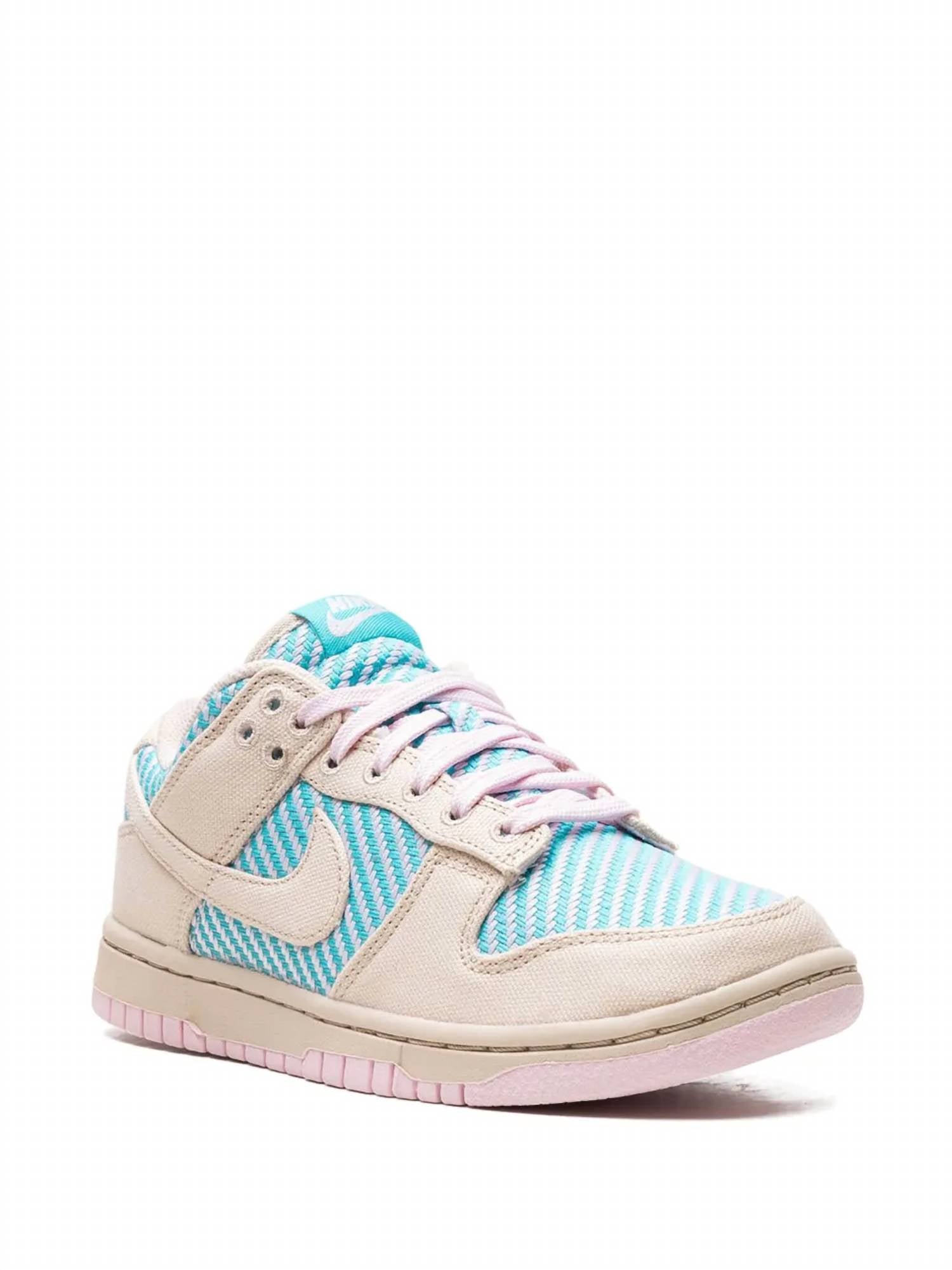 Nike - Women's Dunk Low Sneakers
