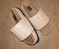 Roam - Women's Stripe Stack Sandal